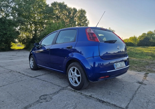 Fiat Punto cena 11900 przebieg: 91469, rok produkcji 2006 z Dęblin małe 106